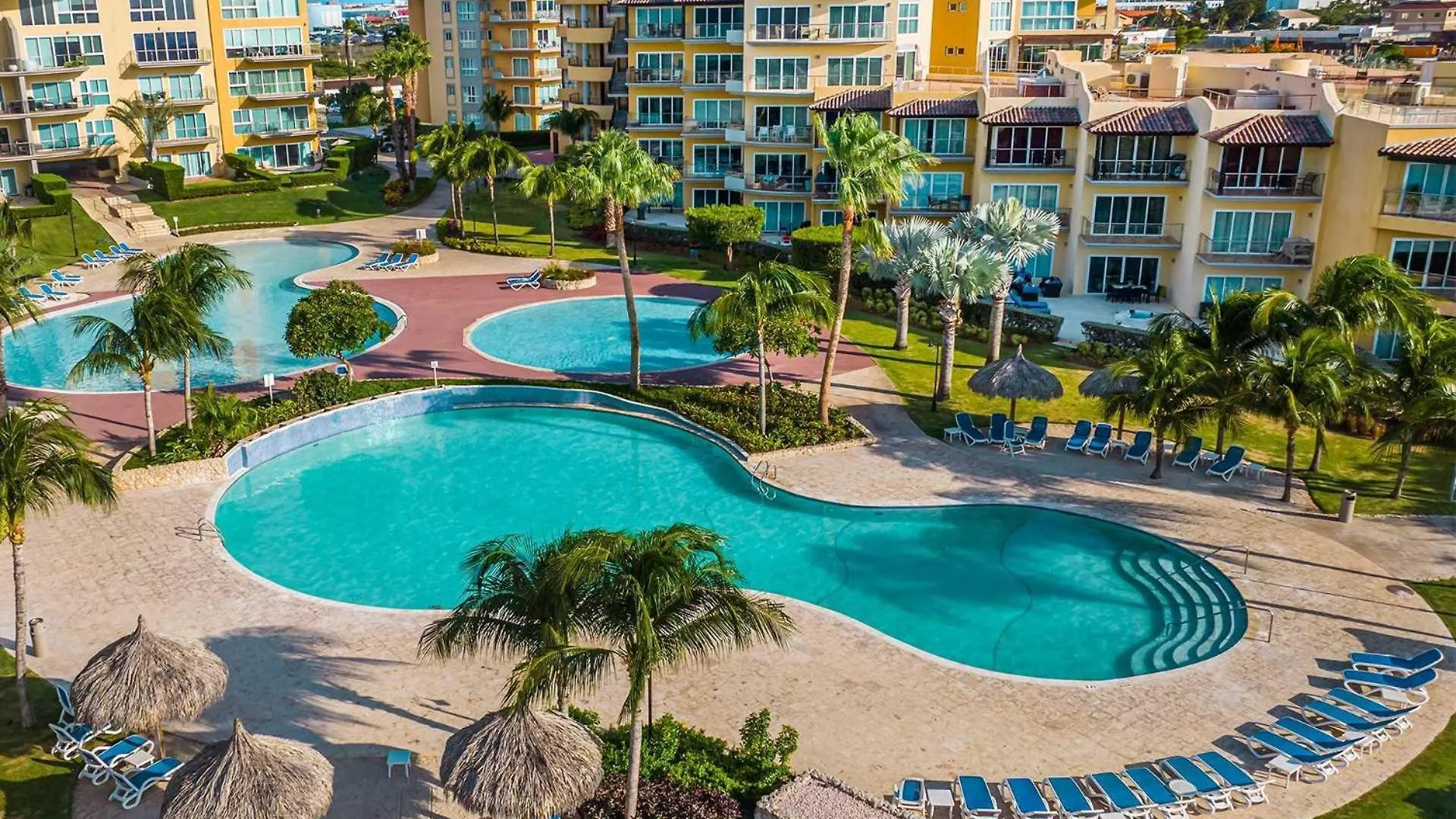 Beachfront - Garden Delight 3Br Condo - E125 Palm Beach Aruba