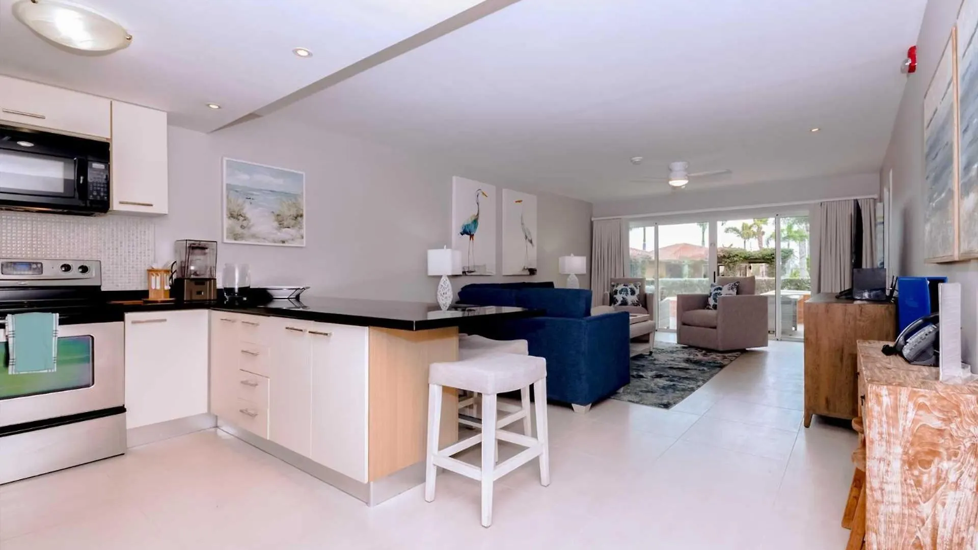 Holiday home Beachfront - Garden Delight 3Br Condo - E125 Palm Beach
