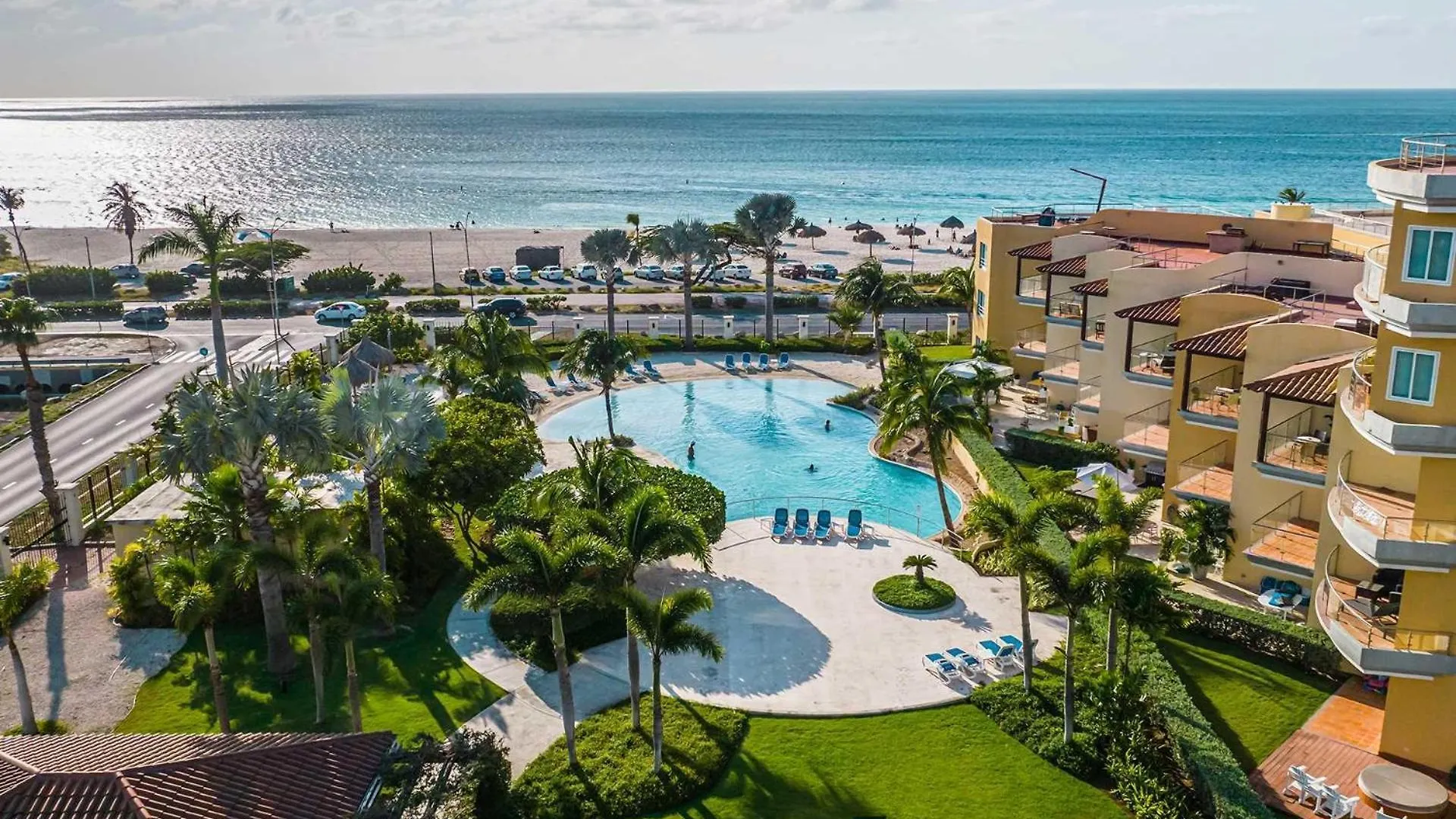 Beachfront - Garden Delight 3Br Condo - E125 Palm Beach Holiday home