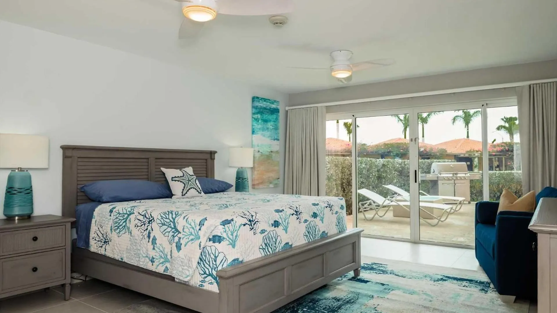 Beachfront - Garden Delight 3Br Condo - E125 Palm Beach 0*,  Aruba